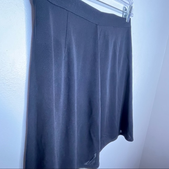 J. JILL Fit On-The-Go Black Skort Skirt - Picture 5 of 10